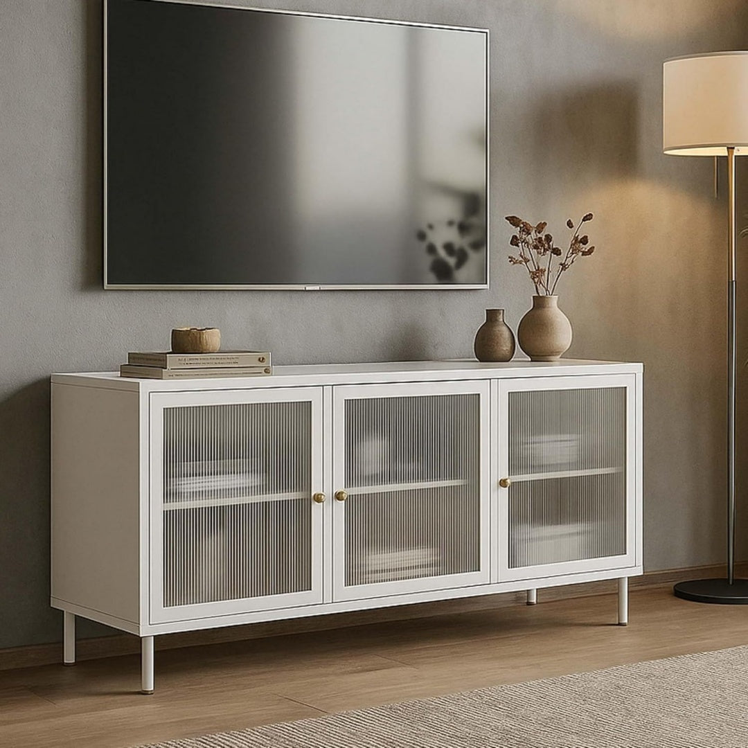 Glastueren an dem Medienboard