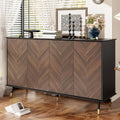 4 Tueren praegen das Sideboard in Braun